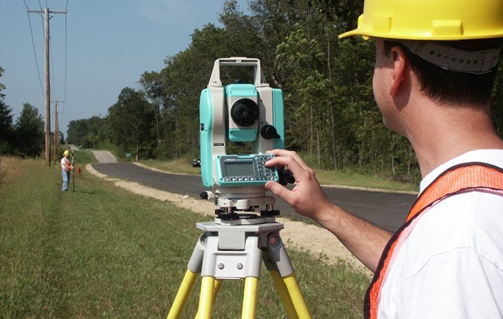 Thiết bị này được ứng dụng trong các công tác đo đạc địa chính, đo đạc khảo sát địa hình