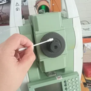 cach-ve-sinh-may-toan-dac-dien-tu