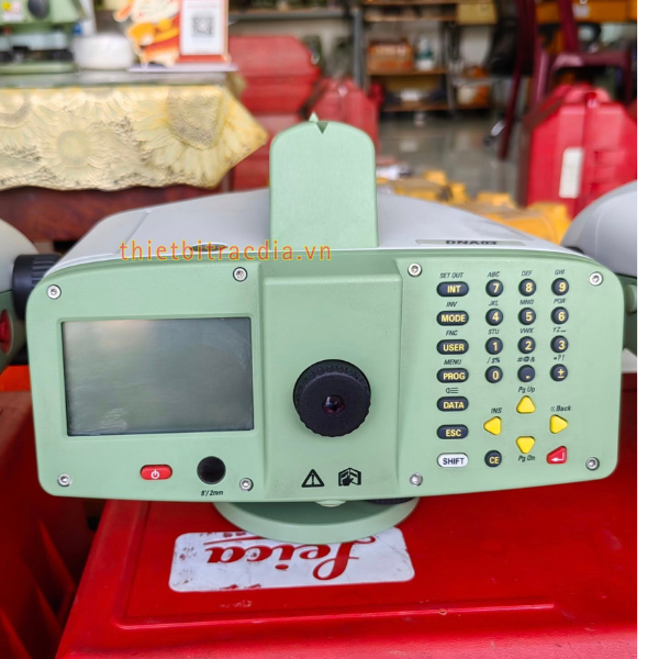 may-thuy-binh-dien-tu-leica-dna03