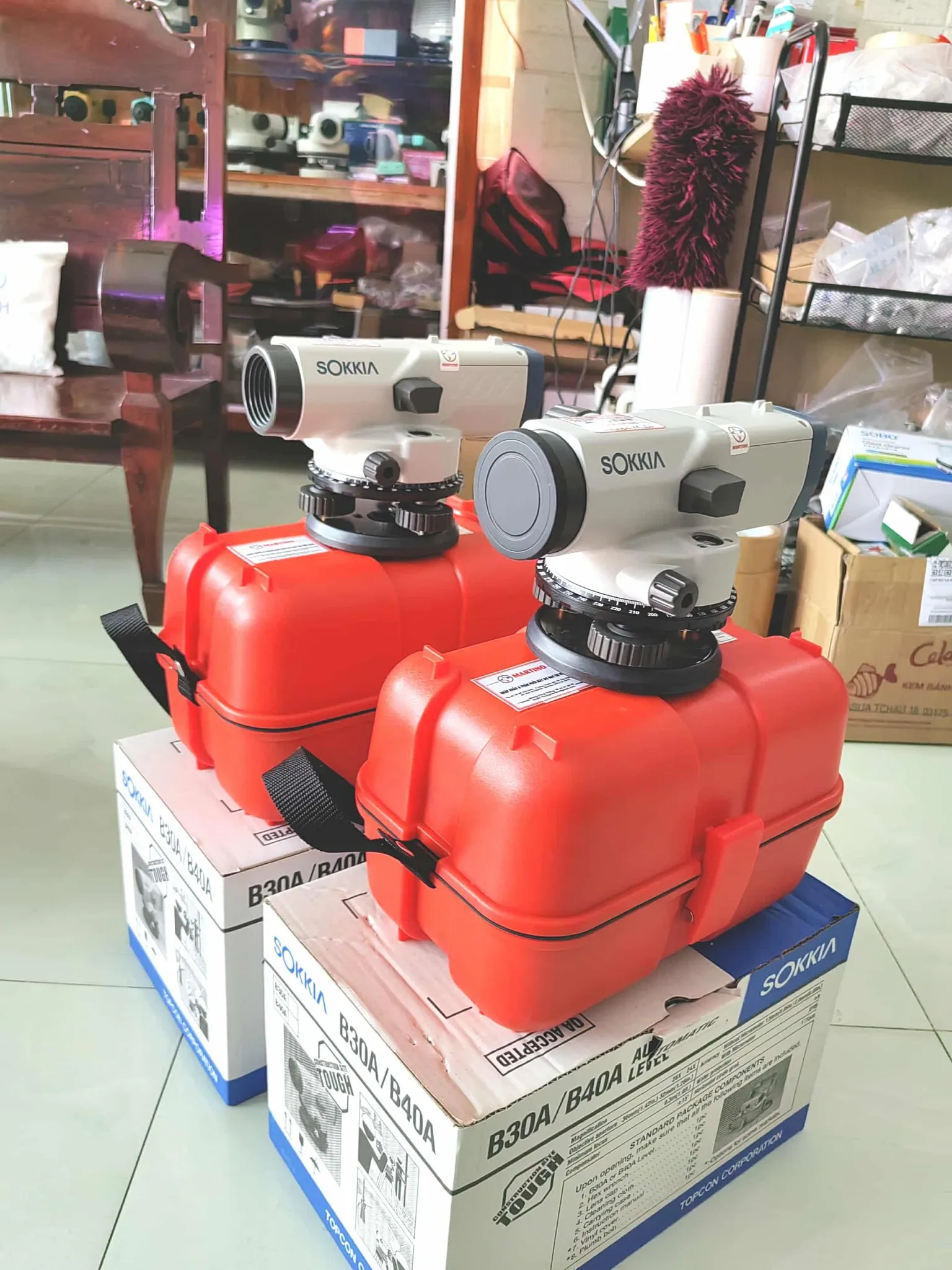 Máy thủy bình Sokkia B40A chính hãng nguyên hộp và phụ kiện đi kèm