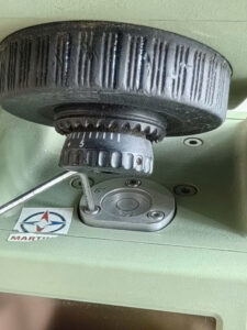 thay bọt thủy máy toàn đạc tại martino